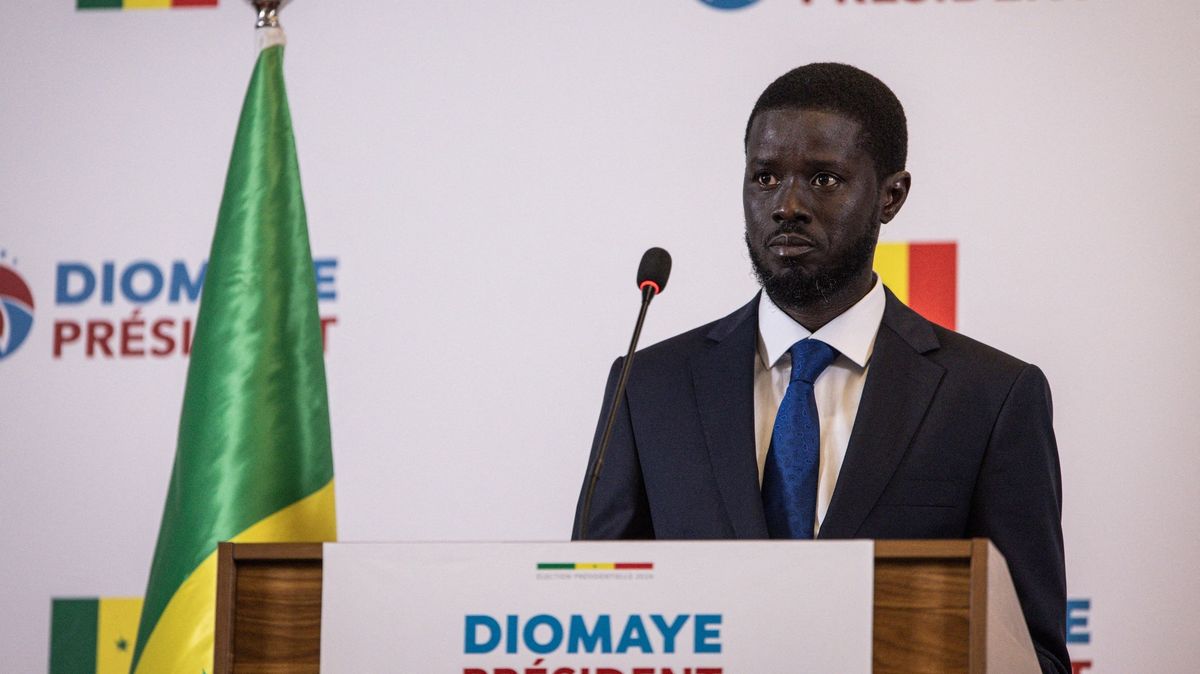 Z vězení do čela státu. Senegal si zvolil nového lídra s ambiciózními plány